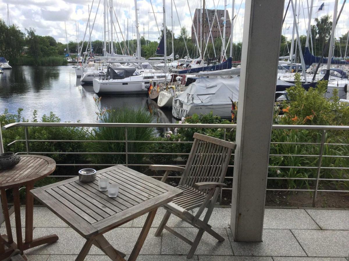 Ferienwohnungen Am Yachthafen Greifswald Exterior foto